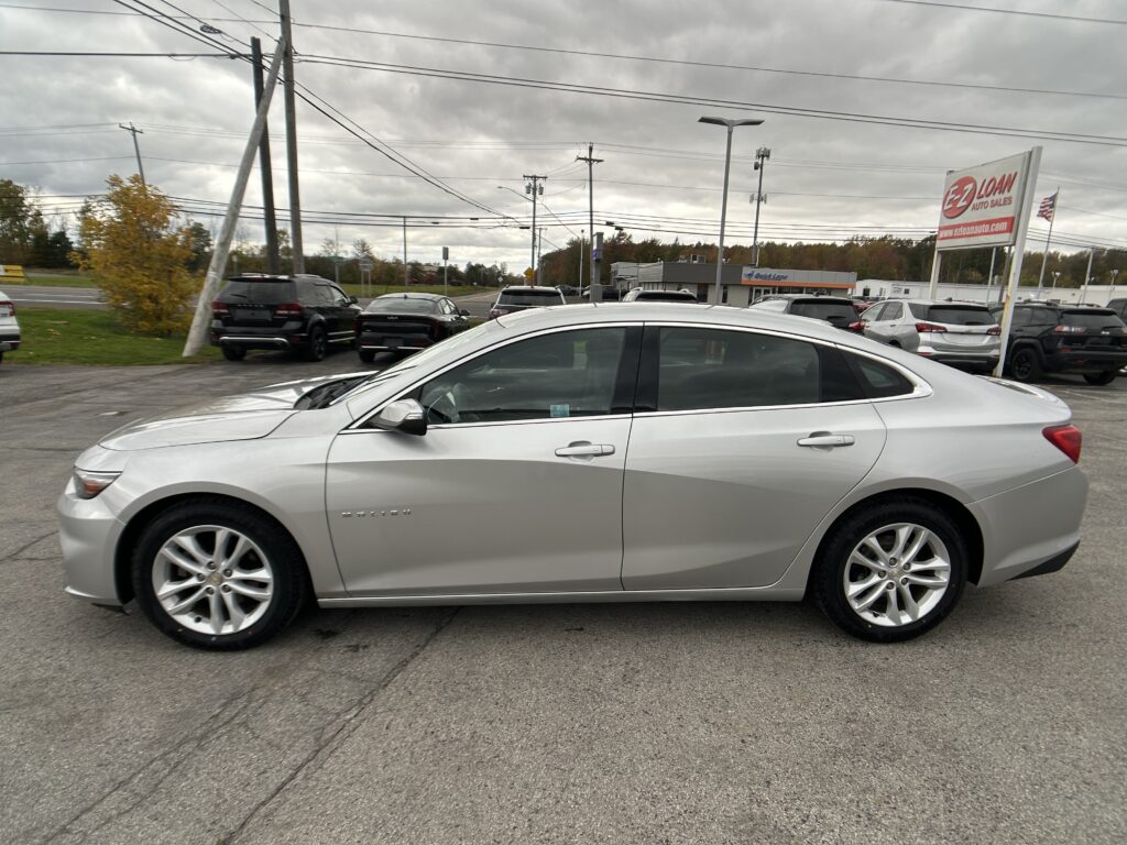 2017 Chevrolet MALIBU LT