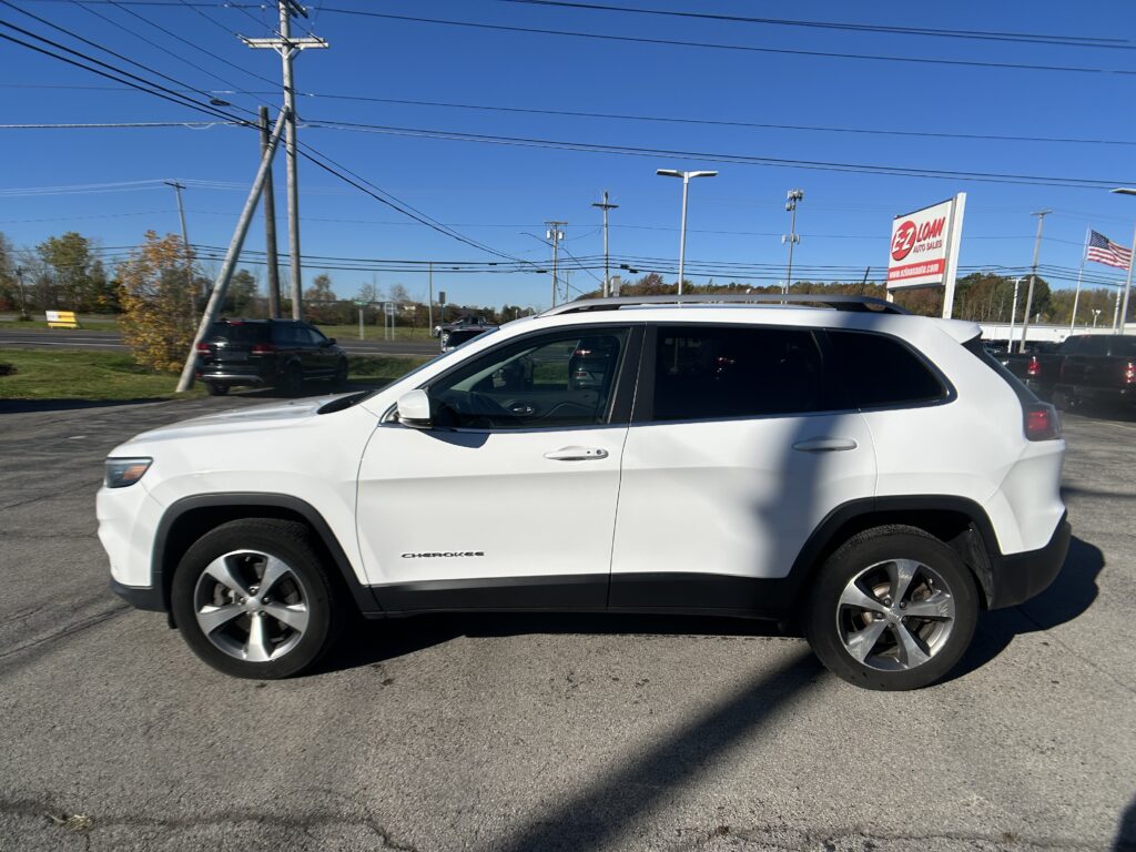2020 Jeep CHEROKEE LIMITED